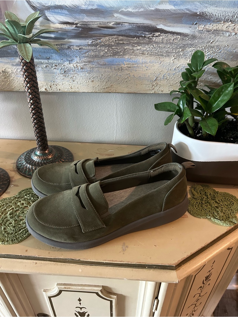 Cloudsteppers by Clarks Olive Green Slip-On Penny Loafers size 10 - Picture 3 of 6